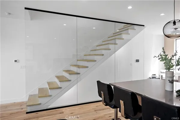 $5,995 | 11858 West Flower Ln Valley Village, Valley Village, CA 91607