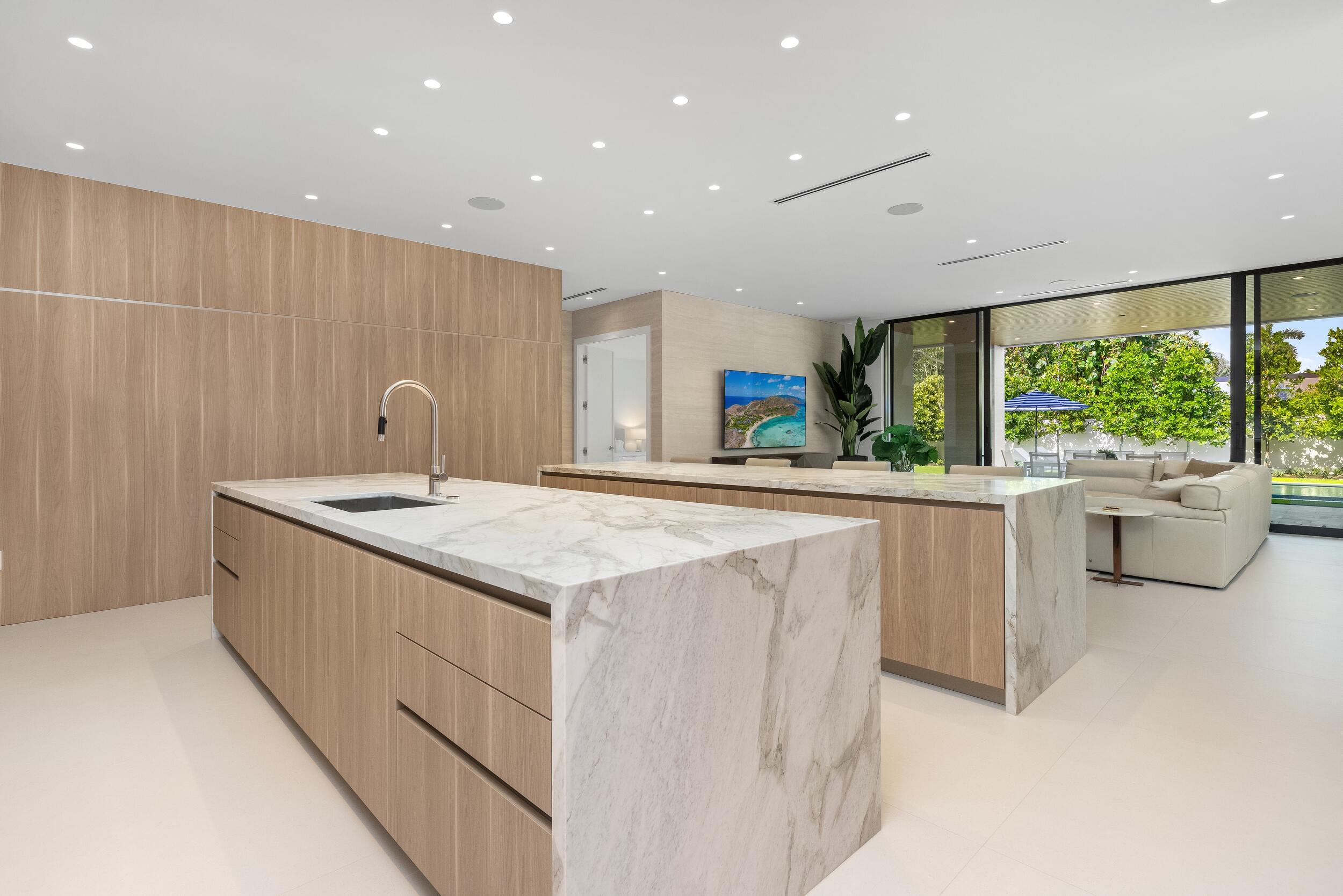 1351 Cocoanut Road Boca Raton, FL 33432 - Photo 44 of 101 KITCHEN