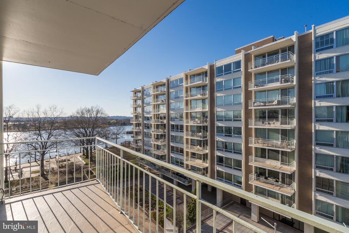 1435 4th Street Southwest, Unit B504 Washington, DC 20024 - Photo 9 of 26