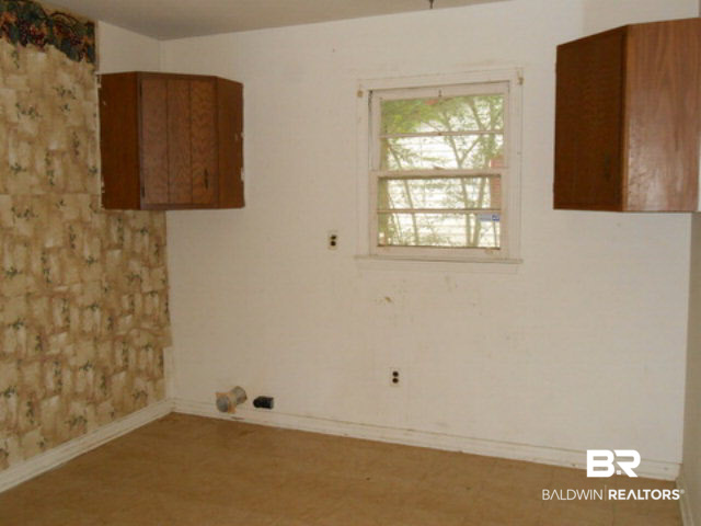 6752 Victor Road Mobile, AL 36608 - Photo 4 of 10