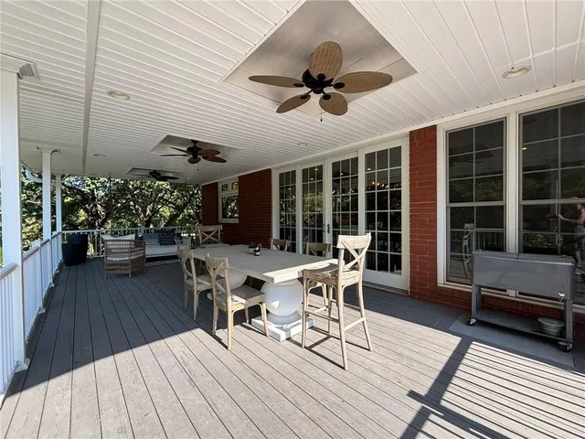 $825,000 | 28 Court Lane, St. Joseph, MO 64506