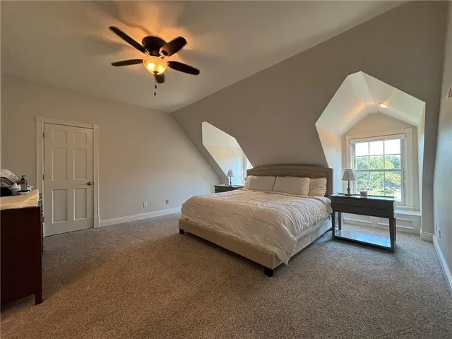 $825,000 | 28 Court Lane, St. Joseph, MO 64506