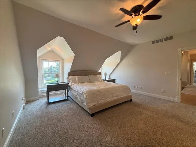 $825,000 | 28 Court Lane, St. Joseph, MO 64506