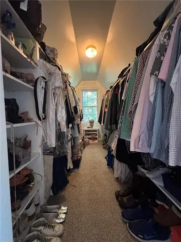 $825,000 | 28 Court Lane, St. Joseph, MO 64506