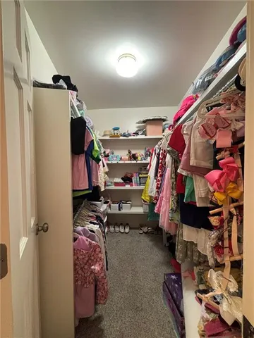 $825,000 | 28 Court Lane, St. Joseph, MO 64506