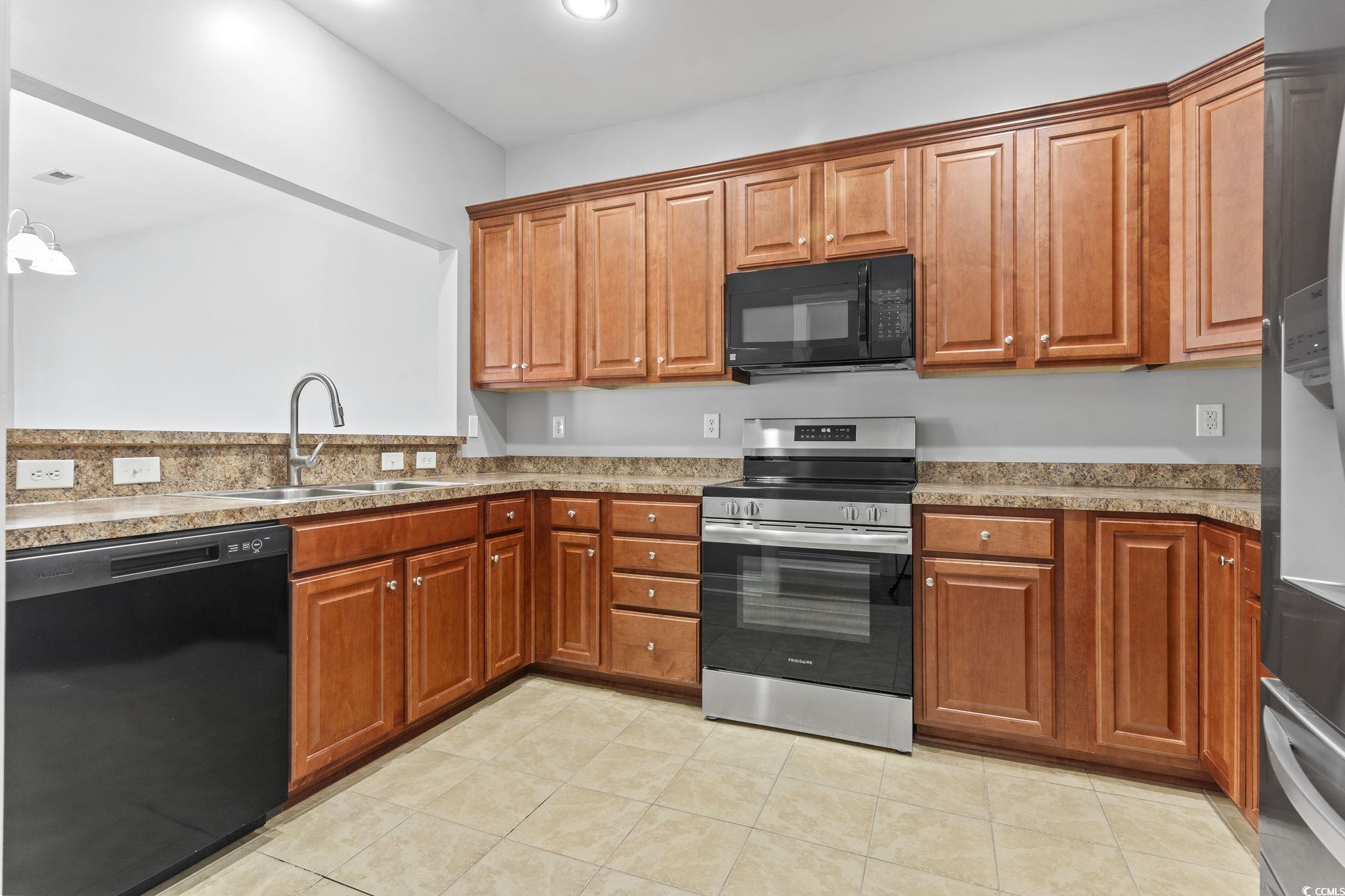 567 Sunnyside Avenue Murrells Inlet, SC 29576 - Photo 27 of 36