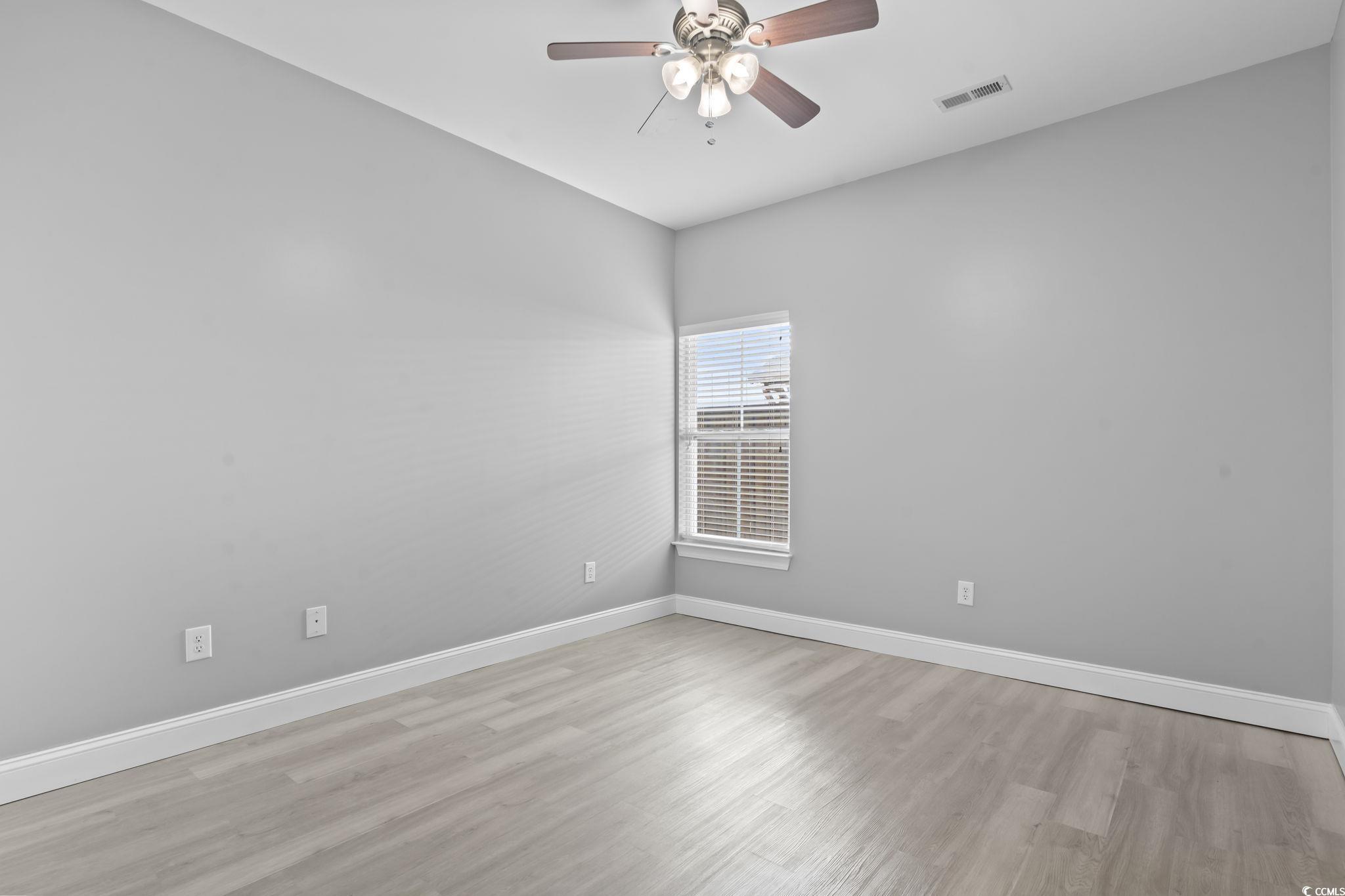 567 Sunnyside Avenue Murrells Inlet, SC 29576 - Photo 9 of 36