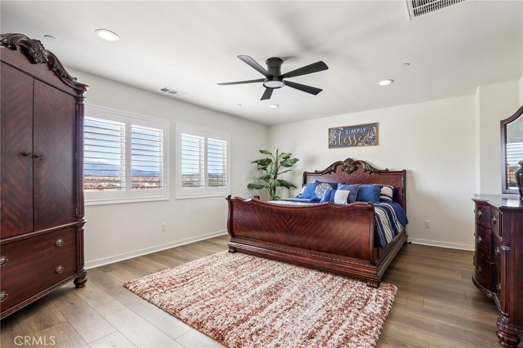 35293 Funk Way Beaumont, CA 92223 - Photo 27 of 70 a living room with a couch and a rug