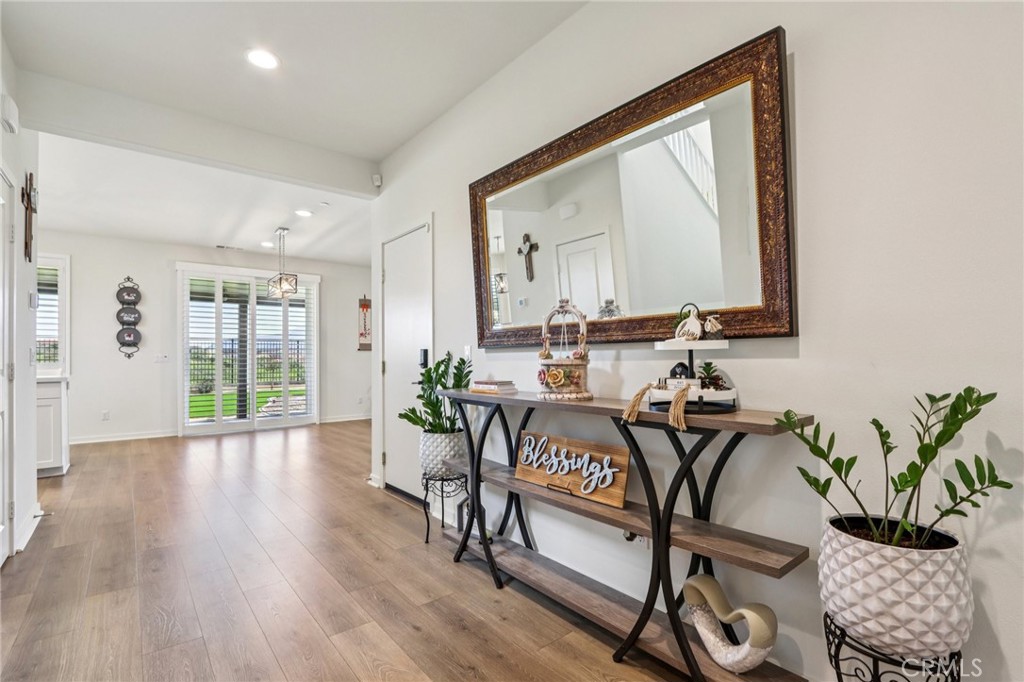 35293 Funk Way Beaumont, CA 92223 - Photo 6 of 70 a view of a livingroom with furniture and window