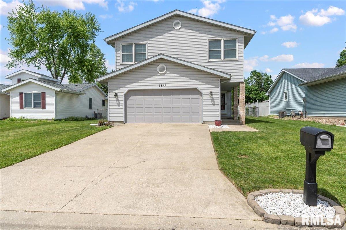 2817 Biscayne Drive Springfield, IL 62707 - Photo 1 of 29