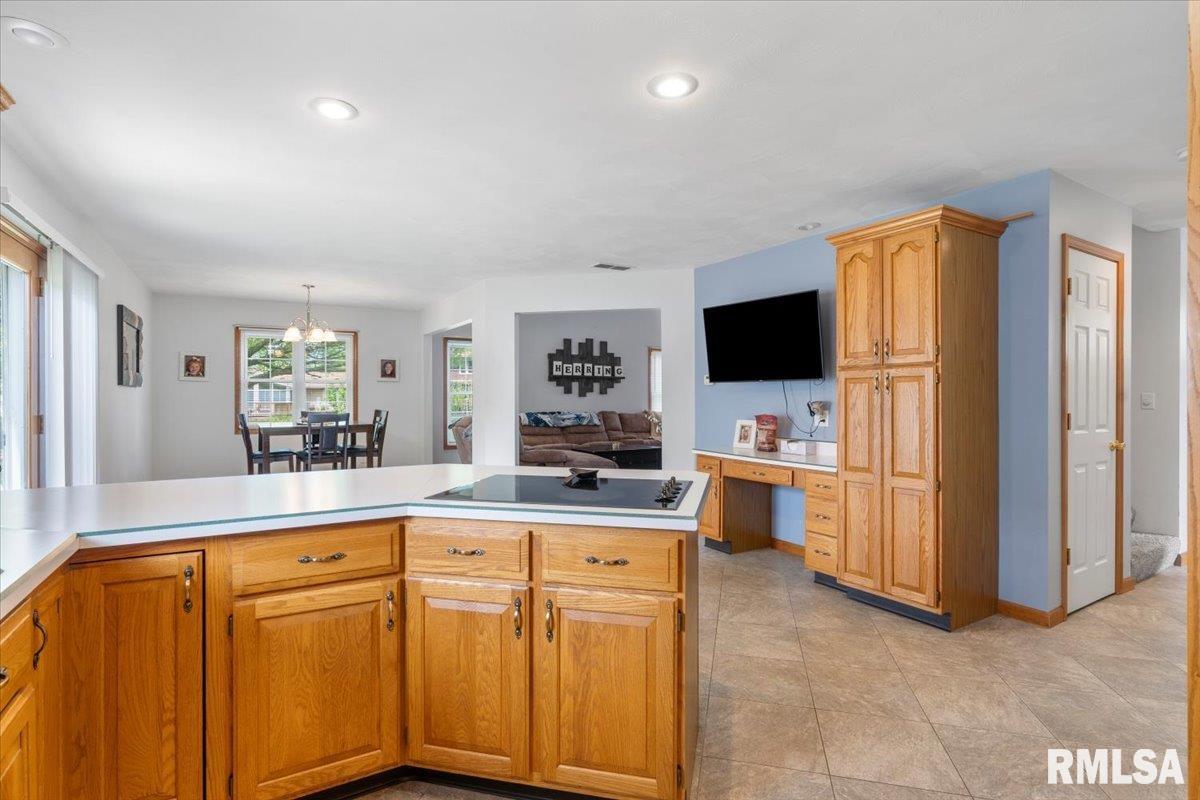 2817 Biscayne Drive Springfield, IL 62707 - Photo 14 of 29