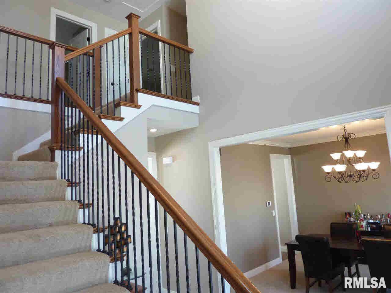1119 Fox Ridge Road Eldridge, IA 52748 - Photo 2 of 22 Gallery Image 2