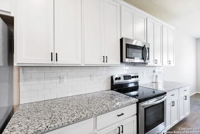 $280,000 | 19916 Doc Holiday Drive, Lytle, TX 78052