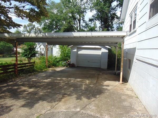 930 Narva Road Hendersonville, NC 28792 - Photo 19 of 26 Gallery Image 19
