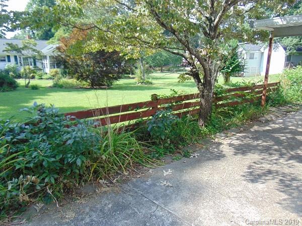 930 Narva Road Hendersonville, NC 28792 - Photo 23 of 26 Gallery Image 23