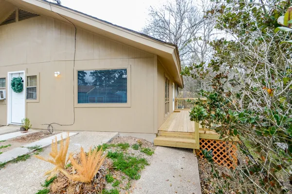 $825 | 51 Harbour Row Drive, Unit 55, Coldspring, TX 77331