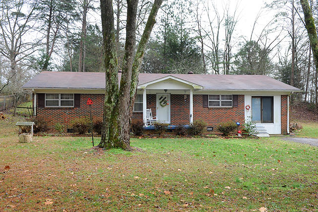 569 Summertown Road Jasper, TN 37347 - Photo 1 of 33 DSC_8140