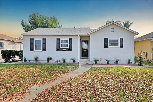 $3,650 | 12814 Downey Avenue, Downey, CA 90242