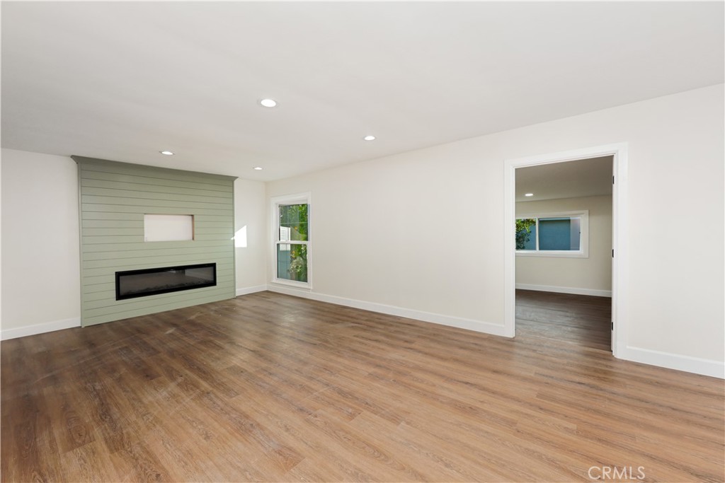 12814 Downey Avenue Downey, CA 90242 - Photo 3 of 22