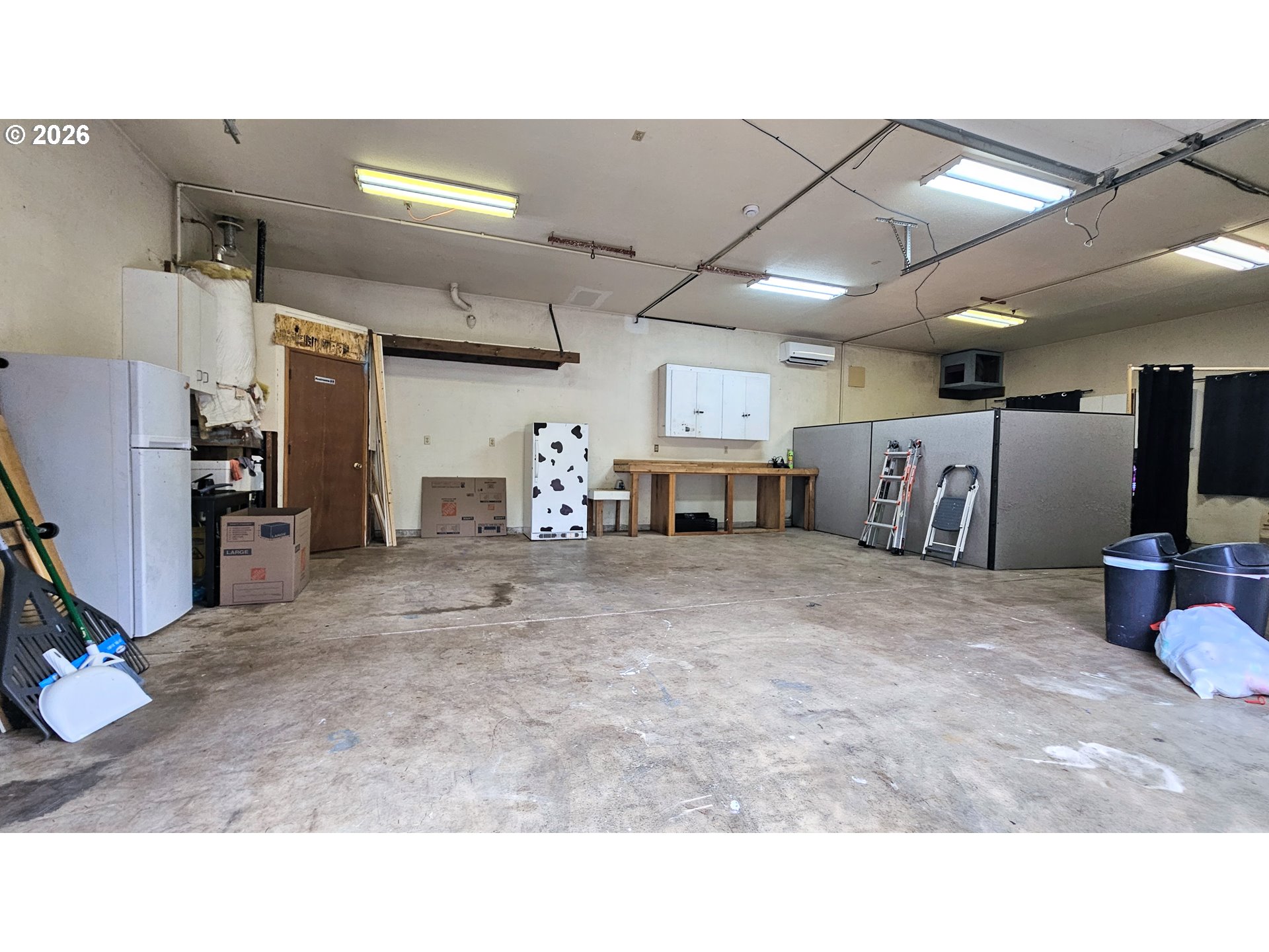 1385 Northwest Murphy Lane Albany, OR 97321 - Photo 15 of 18 Shop
