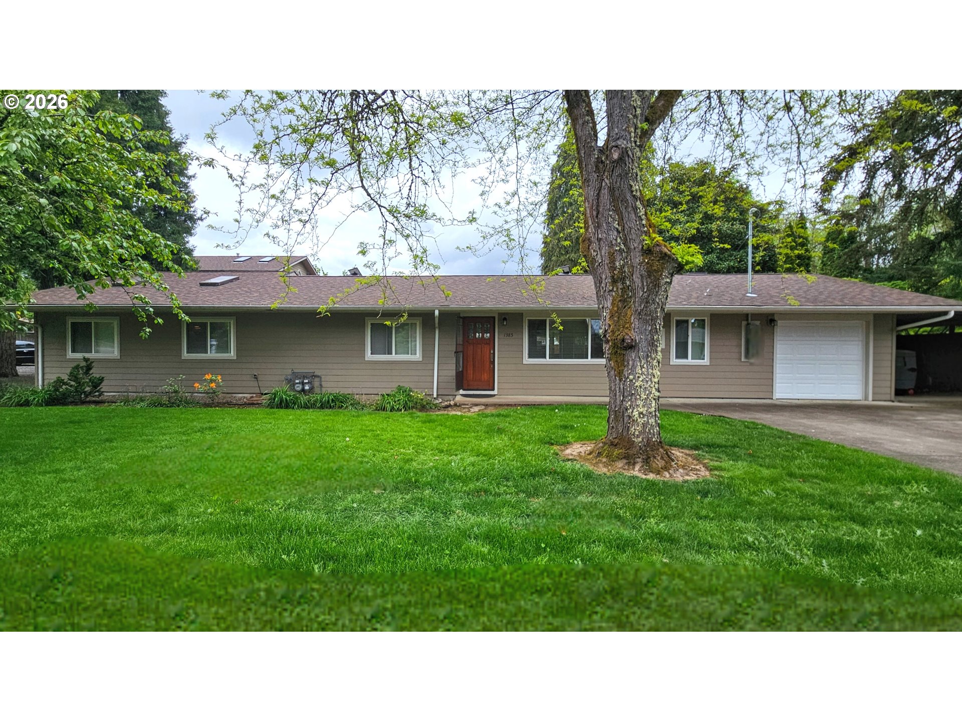 1385 Northwest Murphy Lane Albany, OR 97321 - Photo 3 of 18 Separate Living Quarters