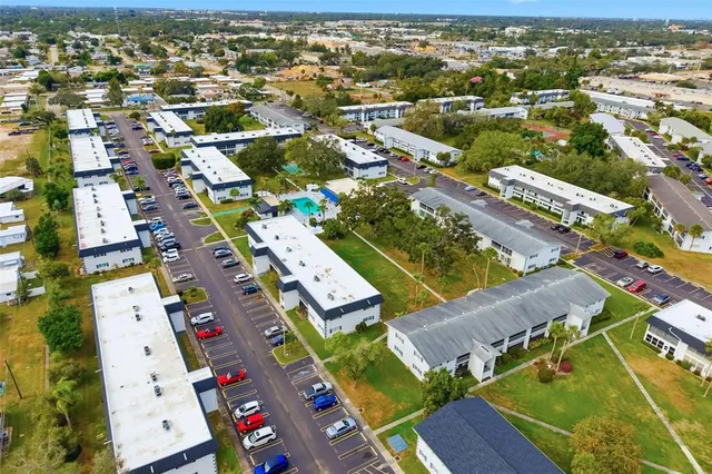 $109,500 | 203 47th Ave Drive West, Unit 167, Bradenton, FL 34207