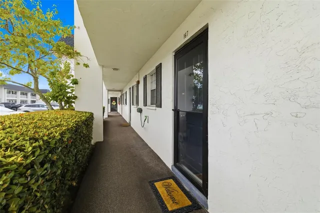 $109,500 | 203 47th Ave Drive West, Unit 167, Bradenton, FL 34207