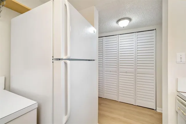 $109,500 | 203 47th Ave Drive West, Unit 167, Bradenton, FL 34207