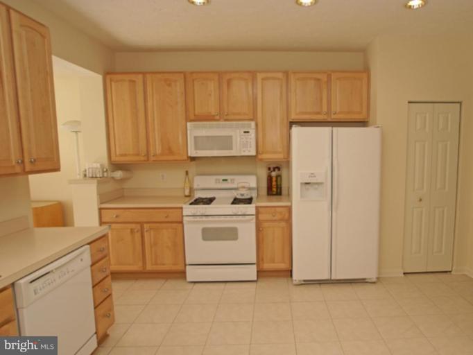 7729 Rotherham Drive Hanover, MD 21076 - Photo 9 of 30 Kitchen #2
