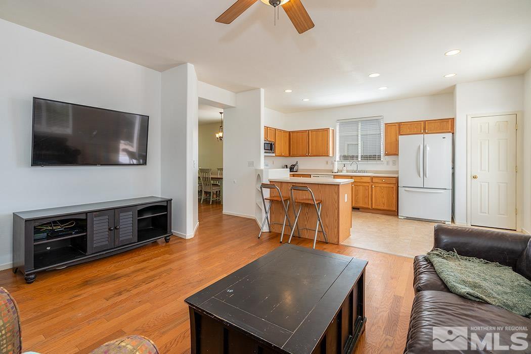5940 Sapphire Ridge Court Reno, NV 89523 - Photo 8 of 25 Photo 8