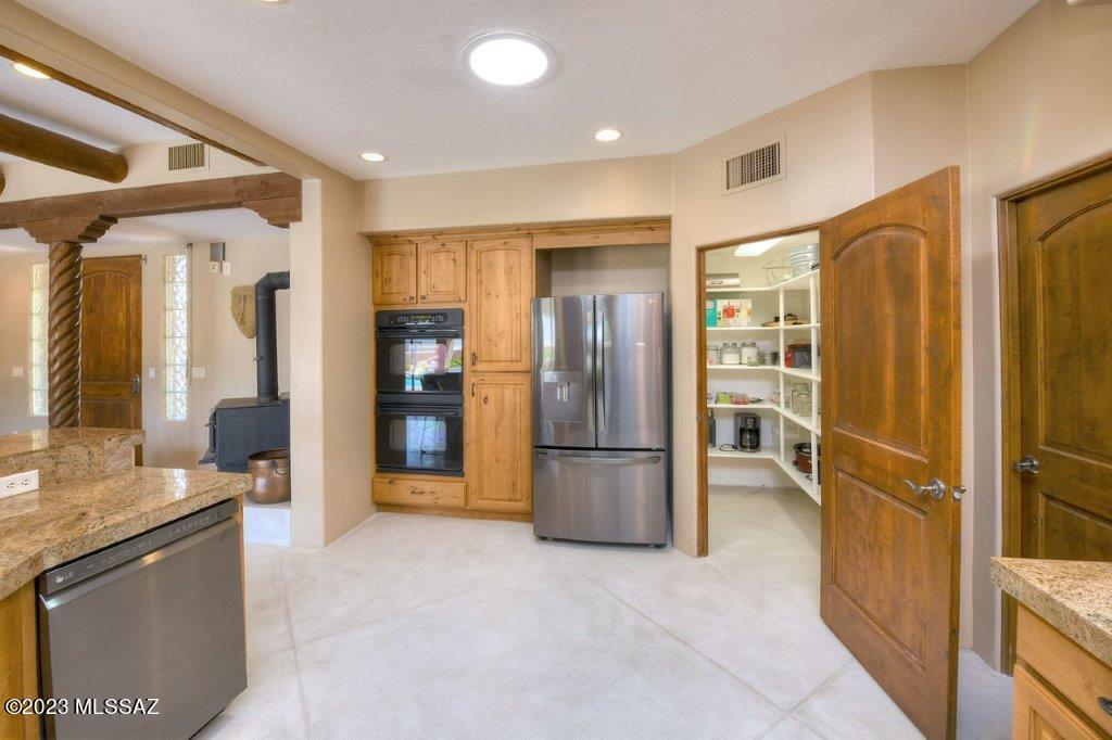 219 Ver Patria Rio Rico, AZ 85648 - Photo 16 of 47