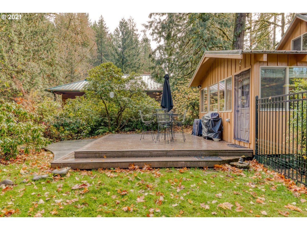 64395 East Barlow Trail Road Rhododendron, OR 97049 - Photo 22 of 32 Gallery Image 22