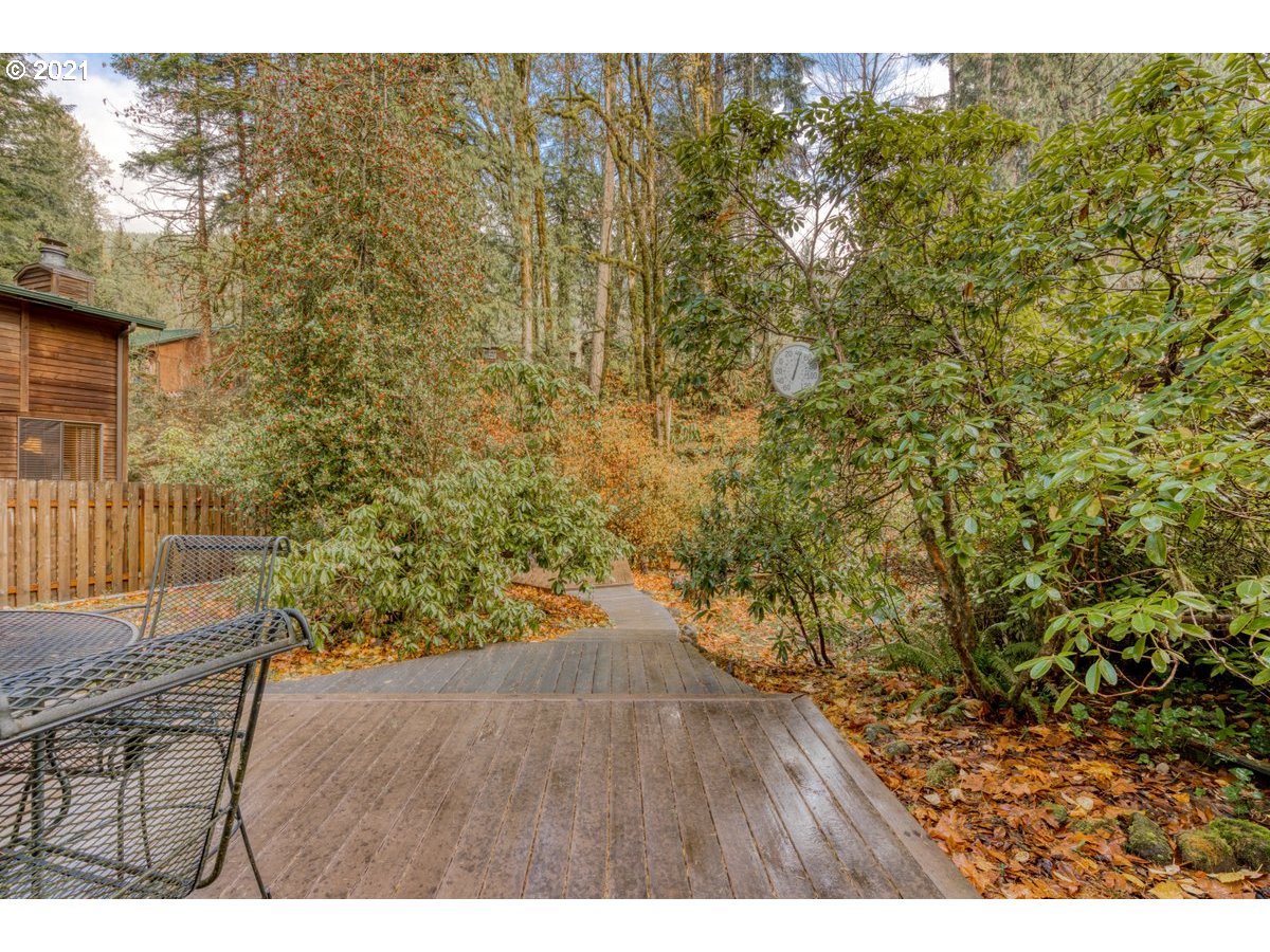 64395 East Barlow Trail Road Rhododendron, OR 97049 - Photo 24 of 32 Gallery Image 24