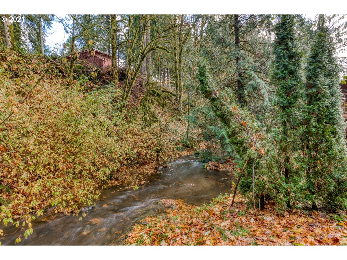 64395 East Barlow Trail Road Rhododendron, OR 97049 - Photo 28 of 32 Gallery Image 28
