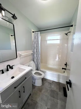 $399,500 | 7183 Oak Drive, Reva, VA 22735