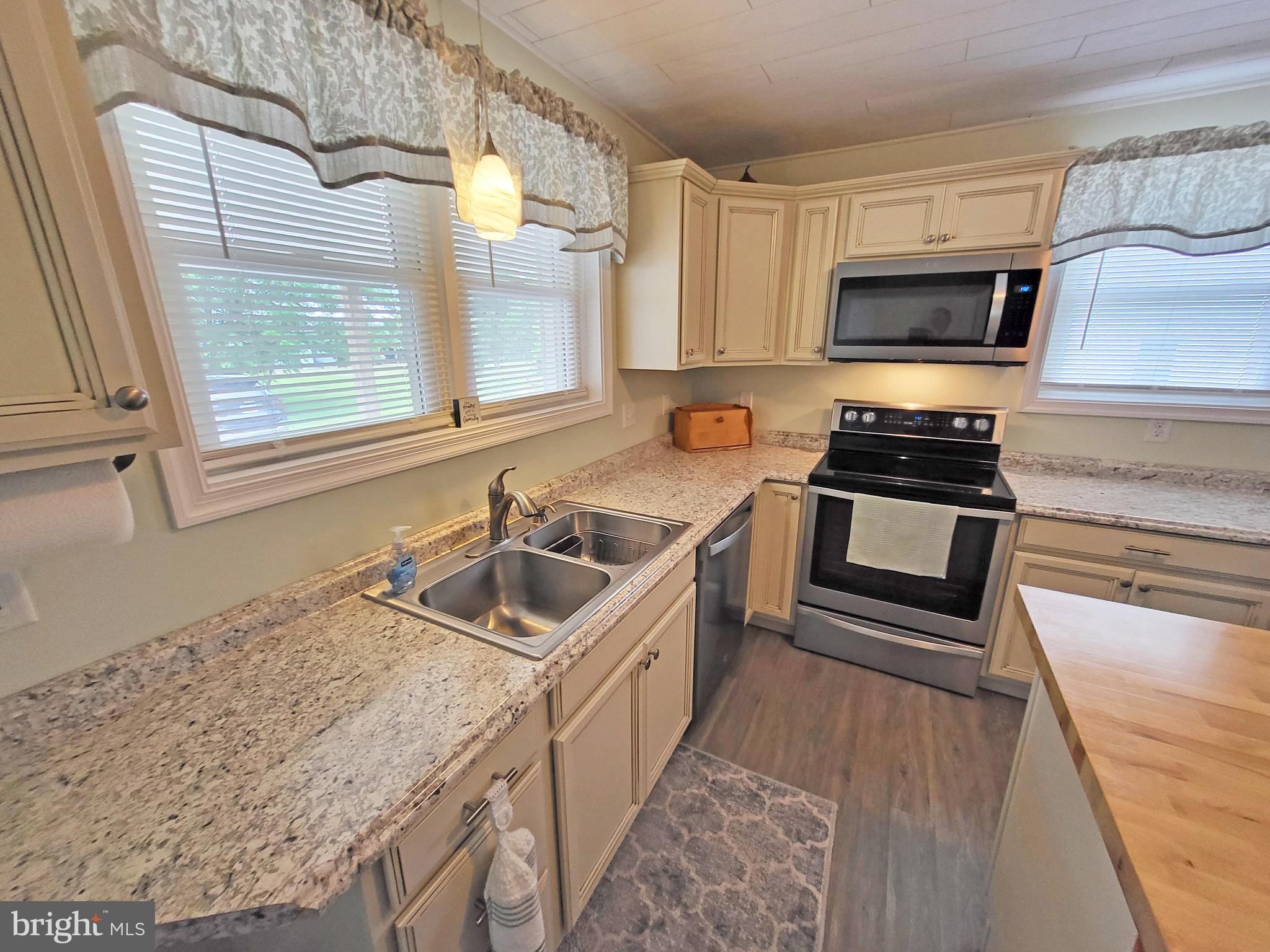 4545 Sycamore Grove Road Chambersburg, PA 17202 - Photo 7 of 31