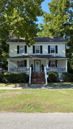 $284,999 | 649 East Main Street, Belhaven, NC 27810