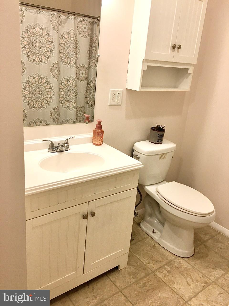 2806 Rachele Court Manchester, MD 21102 - Photo 11 of 38 Bath 2
