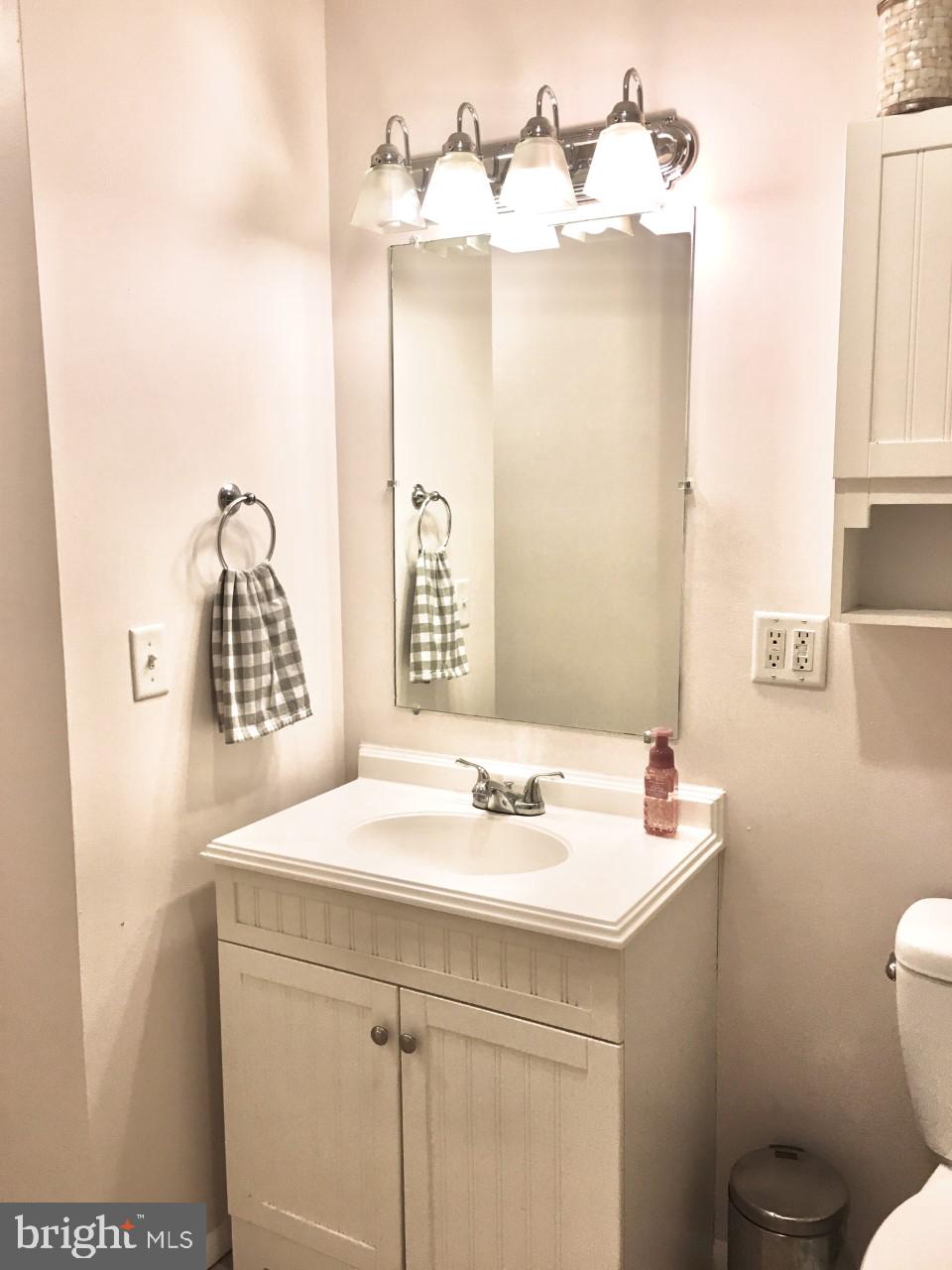 2806 Rachele Court Manchester, MD 21102 - Photo 12 of 38 Bath 3