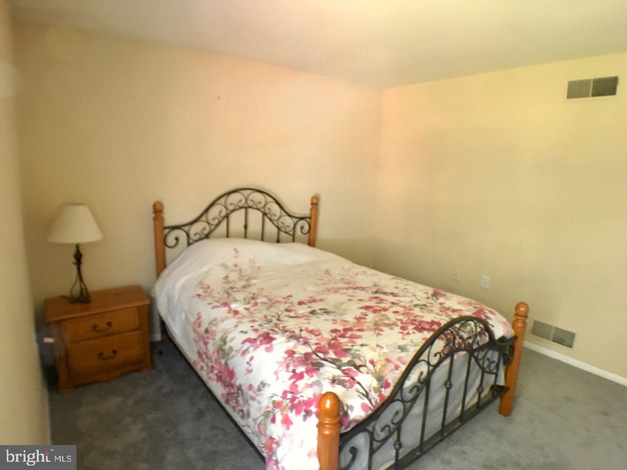 2806 Rachele Court Manchester, MD 21102 - Photo 19 of 38 Upstairs 1st Bedroom 6