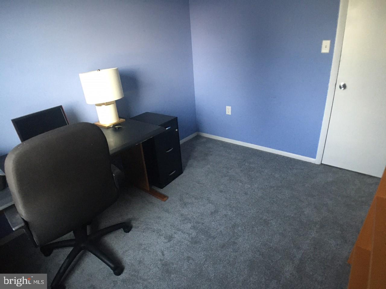 2806 Rachele Court Manchester, MD 21102 - Photo 25 of 38 Upstairs 3rd Bedroom/ Office 3