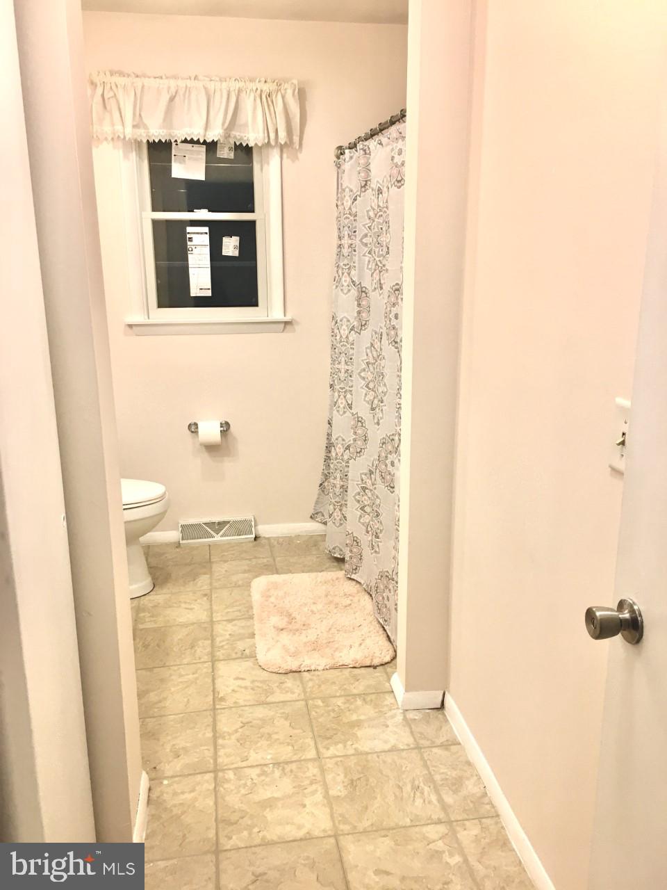 2806 Rachele Court Manchester, MD 21102 - Photo 10 of 38 Bath 1