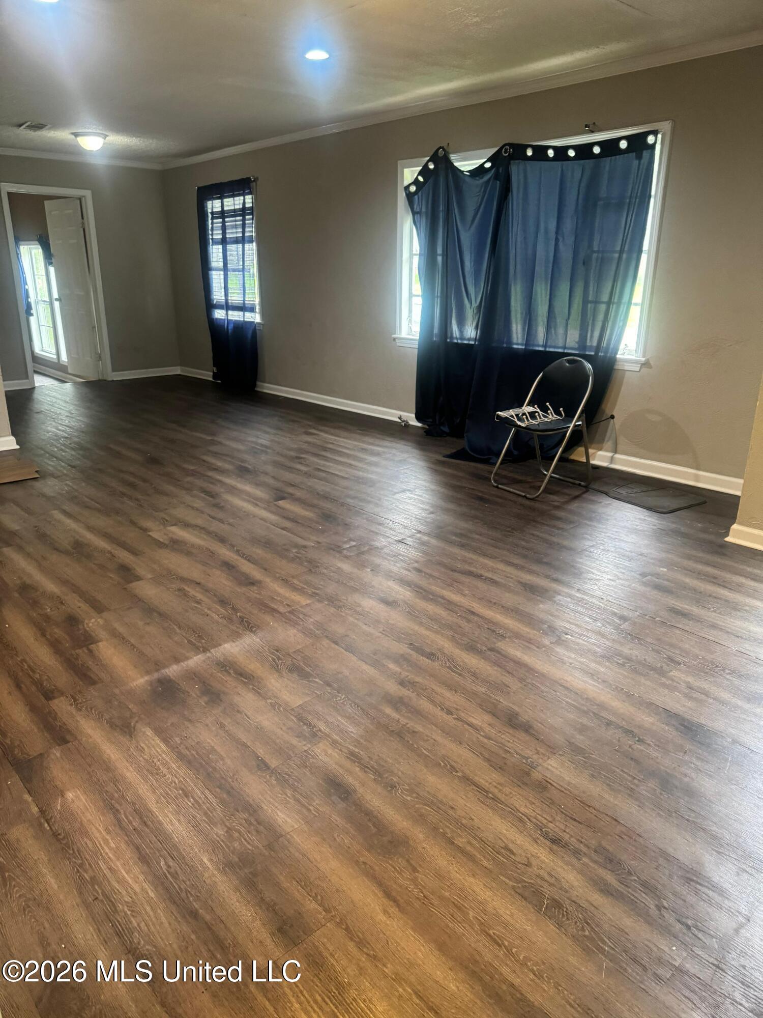 4167 Del Rosa Drive Jackson, MS 39206 - Photo 3 of 20 WhatsApp Image 2026-06-16 at 5.09.52 PM
