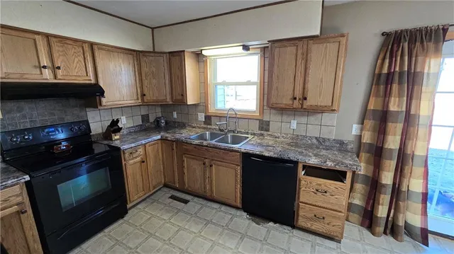 $165,000 | 603 East James Road, Gallatin, MO 64640