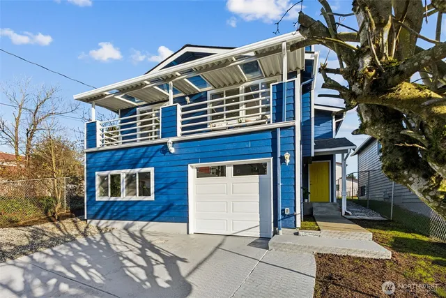 $1,079,000 | 7002 42nd Avenue South, Seattle, WA 98118