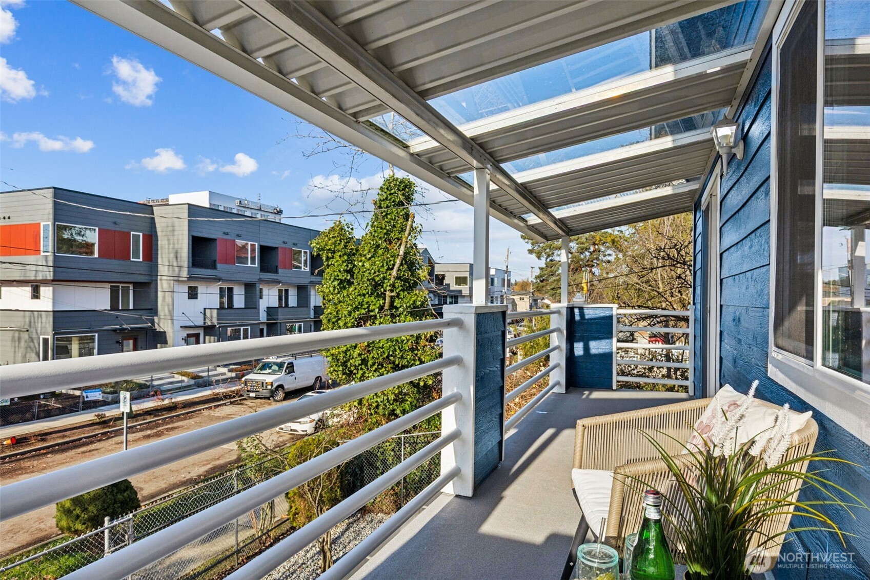 7002 42nd Avenue South Seattle, WA 98118 - Photo 24 of 33