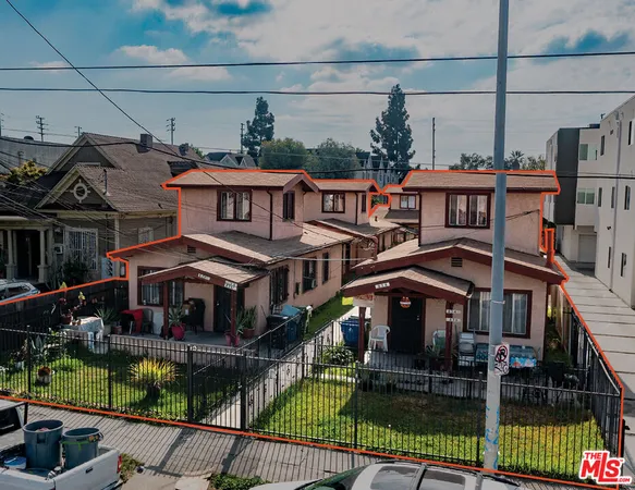$865,000 | 634 East Adams Boulevard, Los Angeles, CA 90011