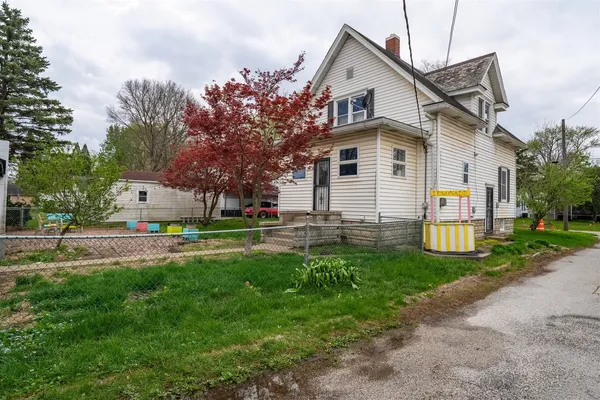 $174,900 | 766 North Mill Street, Pontiac, IL 61764