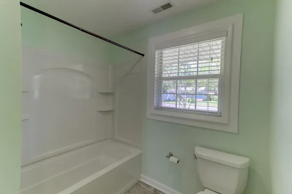 $1,815 | 2401 Eagle Drive, Charleston, SC 29406