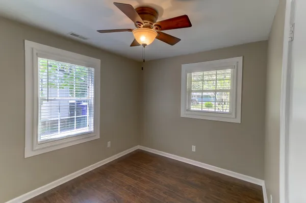 $1,815 | 2401 Eagle Drive, Charleston, SC 29406